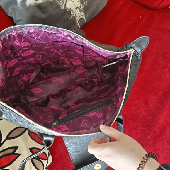 NWT Betsy Johnson Solitaire Tote Bag - Picture 7 of 13